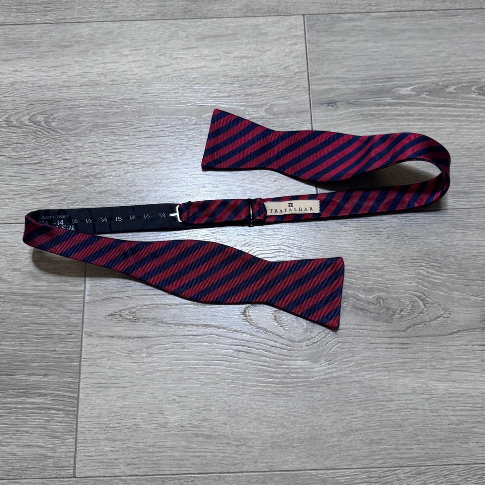Trafalgar Mens Silk Bow Tie Navy Blue Burgundy Red Repp Stripe Adjustable Tie